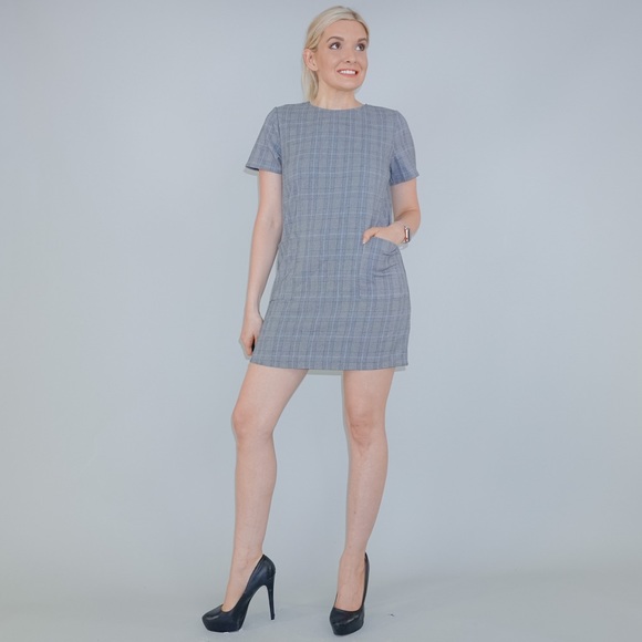 Grey Plaid Dress - Picture 2 of 11